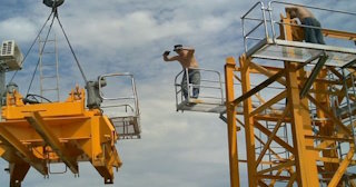 Демонтаж башенного крана в Краснотурьинске - услуги по демонтажу от Сварной-Кту от 1526 руб.