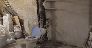 Демонтаж сантехкабины в панельном доме - цена от 1017 рублей | Сварной-Кту